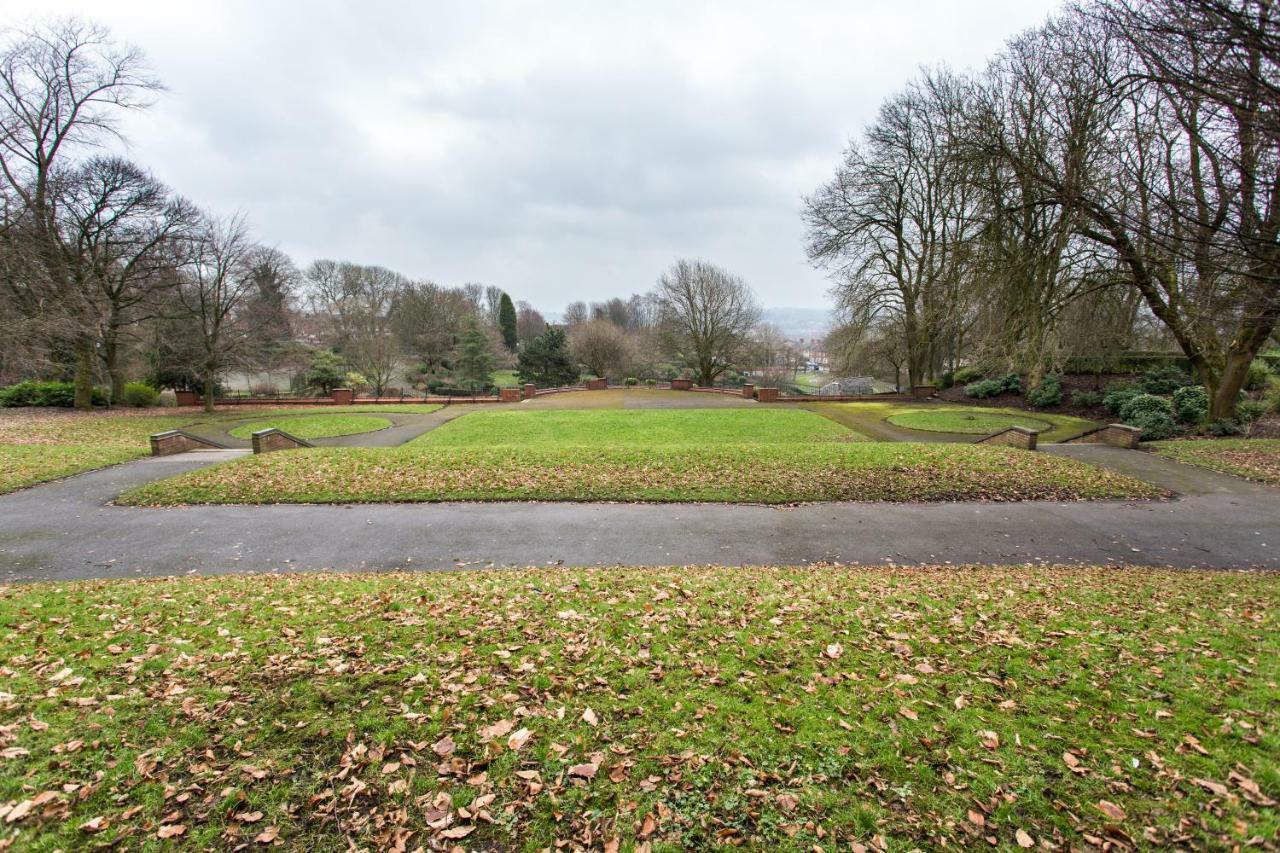 Apartamento Northwood Park View Stoke-on-Trent Exterior foto